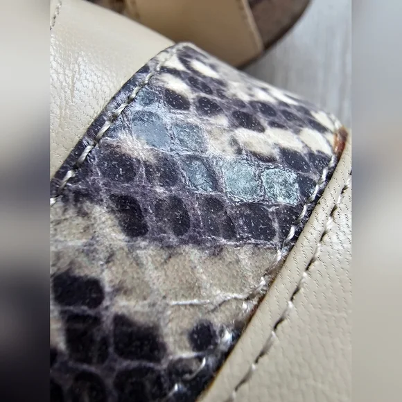 Nine West Snakeskin Leather Peep Hole Heels Pumps Stilettos - Picture 5 of 16